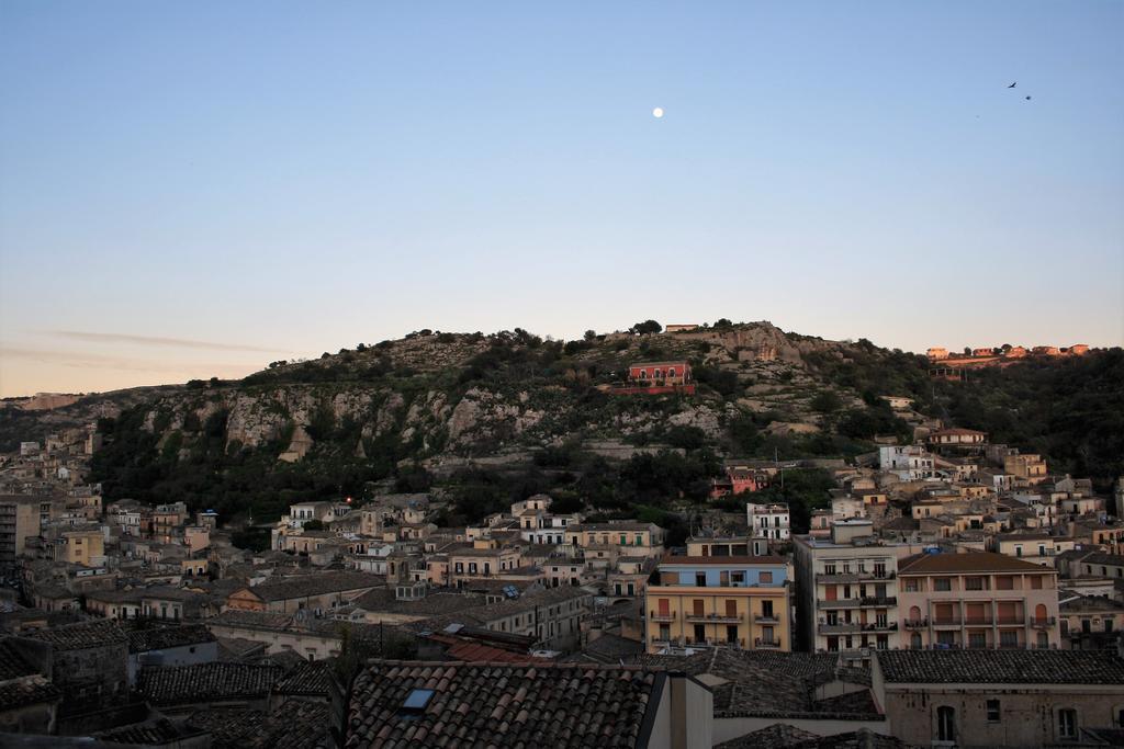 Appartamento Il Cappero Modica Exterior foto